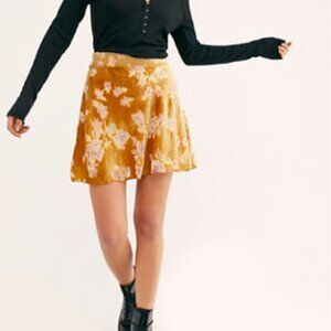 Free People Margaux Velvet Mini Skirt - Size 6